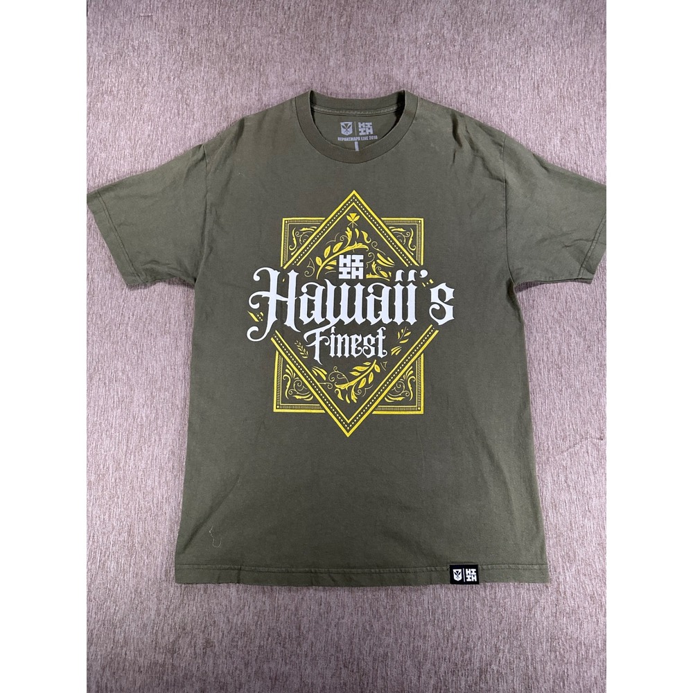 Hawaii's Finest Mens Kepakemapa Line 2018 Graphic T-Shirt Olive Green Large